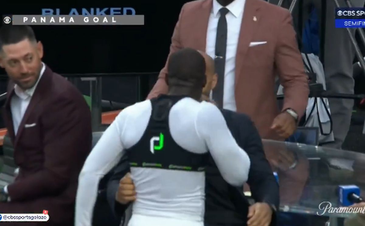 Au eliminat-o pe SUA cu gol în ultimul minut și au sărbătorit sufocându-l pe Thierry Henry: „Era ca în transă, am văzut în ochii lui!”