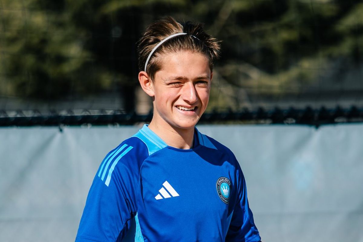 Daniel Ethan Gold a ales să reprezinte România