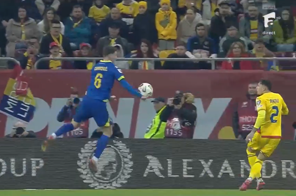 Stoichiță a apelat la Balaj pentru a-i lămuri faza hențului din România - Bosnia: „A fost 11 metri!”