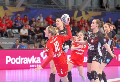 CSM București își cunoaște în proporție de 99% adversara din sferturile Ligii Campionilor // foto: Facebook