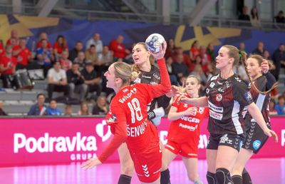 CSM București își cunoaște în proporție de 99% adversara din sferturile Ligii Campionilor