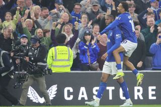 Chelsea, strivită de Everton: Beto a făcut show și Ndiaye un strigăt controversat spre cameră