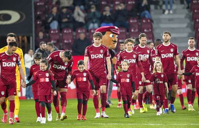 CFR Cluj riscă să nu ia licența UEFA! Ce datorie are la Louis Munteanu