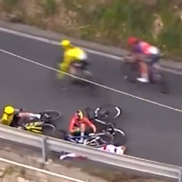 Ciocnire la Milano-Sanremo 2026 / foto: X @SBSSportau