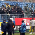 Fanii Petrolului au băgat în ședință jucătorii / Foto: captură digisport.ro.