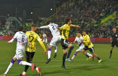 Cele două teme de discuție dintre președintele lui U Cluj și Emil Boc: „Nu prea am vorbit despre fotbal”