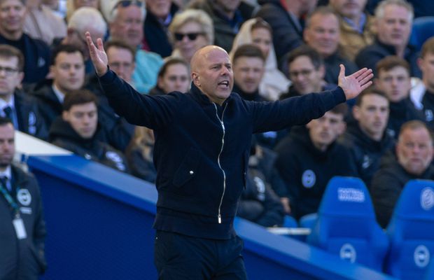 Arne Slot, după înfrângerea de pe terenul lui Brighton: „Întotdeauna există presiune la Liverpool, asupra mea și asupra jucătorilor”