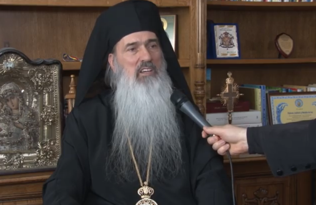 ÎPS Teodosie se revoltă: „Poți să mergi oriunde, numai la biserică nu! Credincioșilor li s-a luat acest drept”