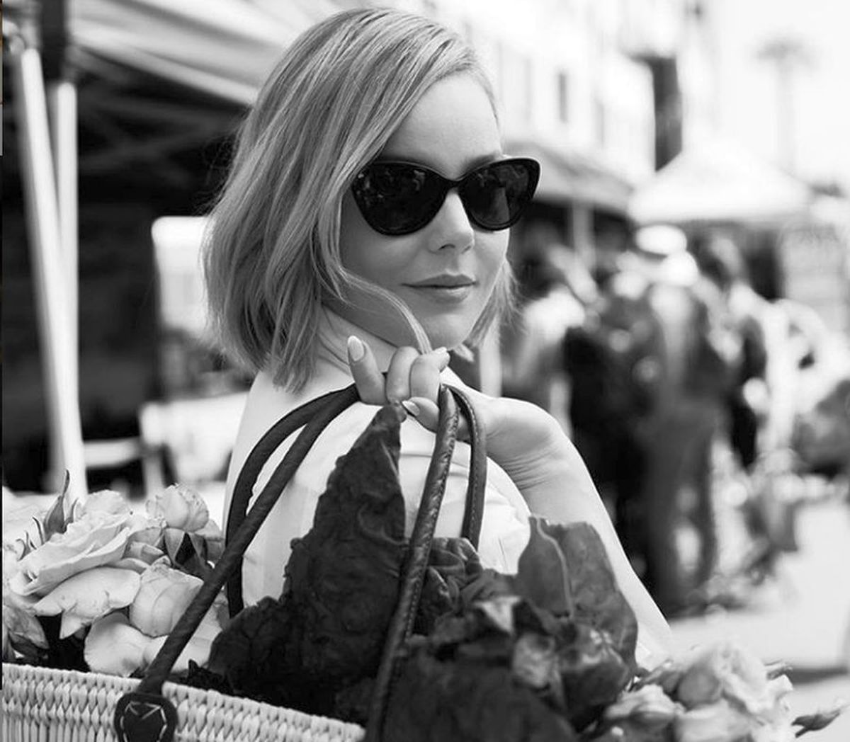 FOTO Seducătoarea actriță Abbie Cornish e din nou singură, după ce s-a despărțit de luptătorul de MMA cu care se logodise: „Are cineva numărul ei?”