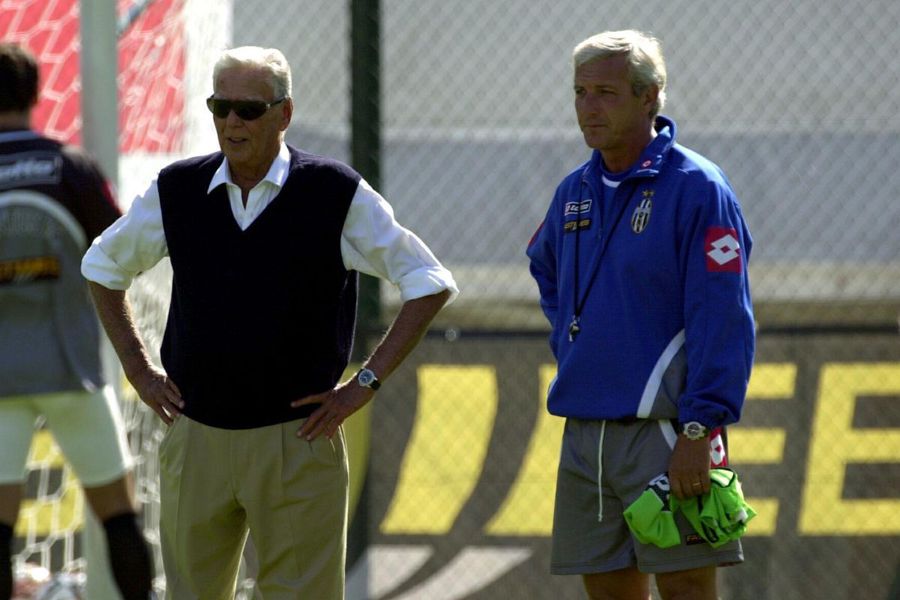 Umberto Agnelli, tatăl lui Andrea, alături de antrenorul Marcelo Lippi, în 2001 // Foto: Getty Images Umberto Agnelli, tatăl lui Andrea, alături de antrenorul Marcelo Lippi, în 2001 // Foto: Getty Images