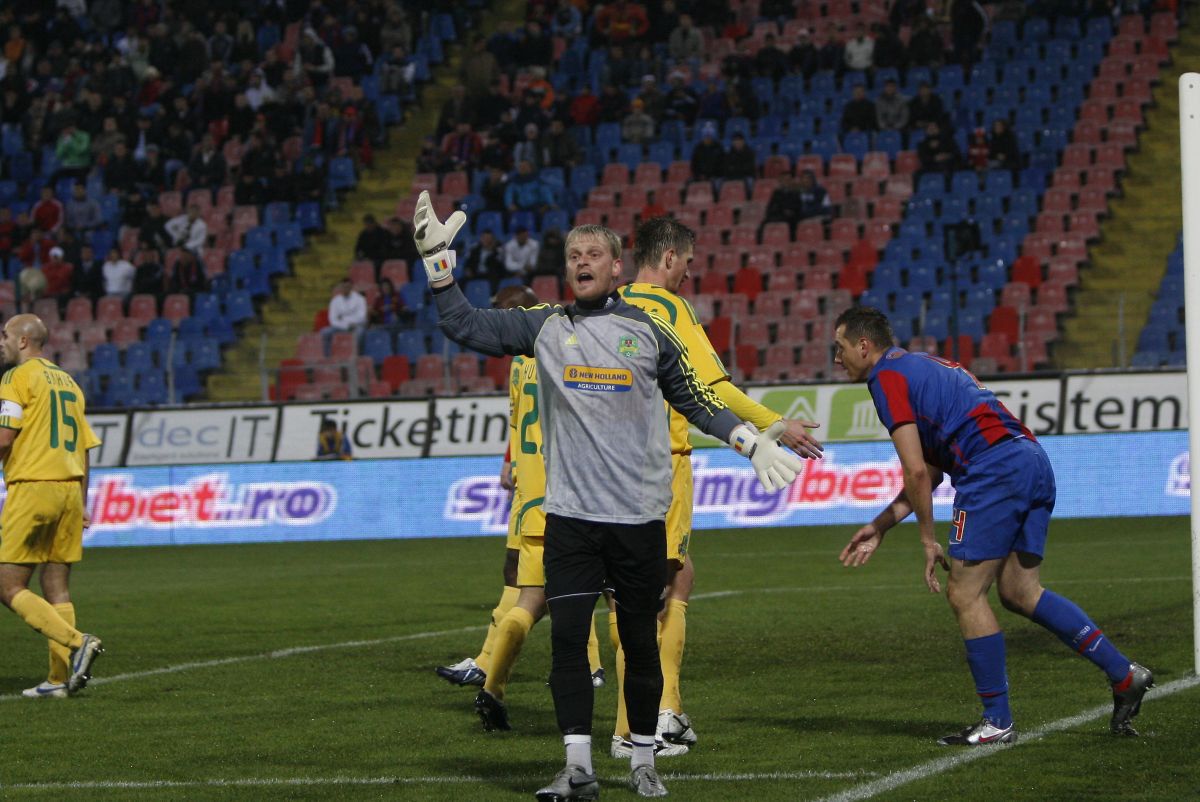 Cât de scăzut e nivelul în Liga 1? Un fost jucător dă cărțile pe față: „Nu vreau să jignesc pe nimeni, dar e o mare diferenţă faţă de acum 10 ani”