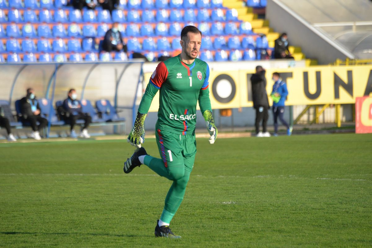 FC Botoșani - CS Universitatea Craiova 1-1 » Deja adio titlu? Andrei Ivan n-a fost de ajuns pentru Ouzounidis! Clasamentul ACUM