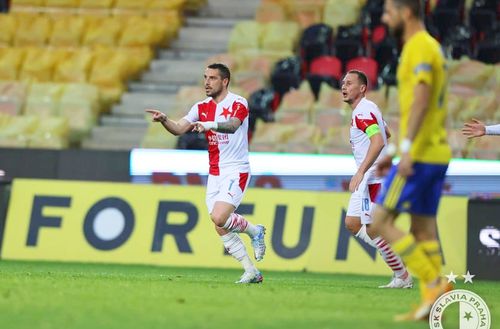 Nicolae Stanciu (27 de ani) a marcat pentru Slavia Praga, în victoria 2-1 cu Zlin, din etapa etapa cu numărul 28 a primei ligi din Cehia. Echipa internaționalului român e la o victorie de un nou titlu!