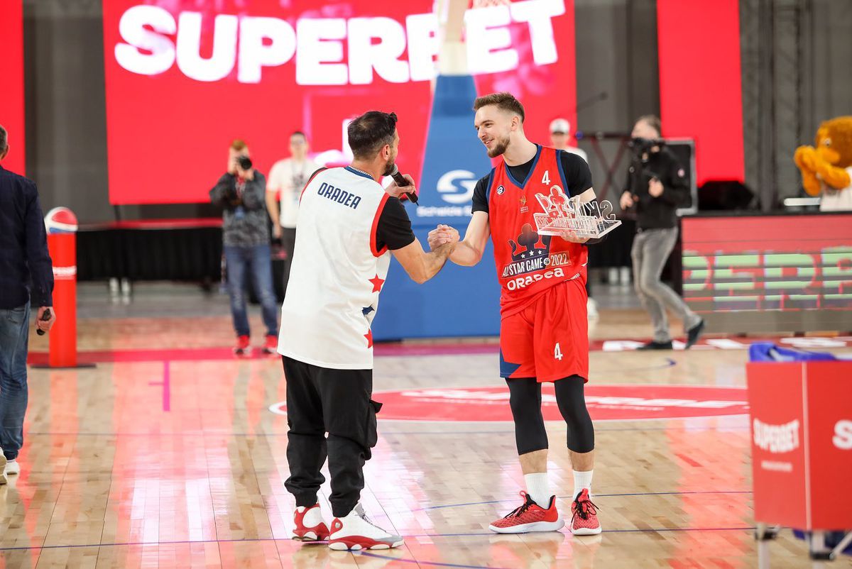 Sala de 30 de milioane de euro, inaugurată cu un eveniment în stil american » Imagini spectaculoase