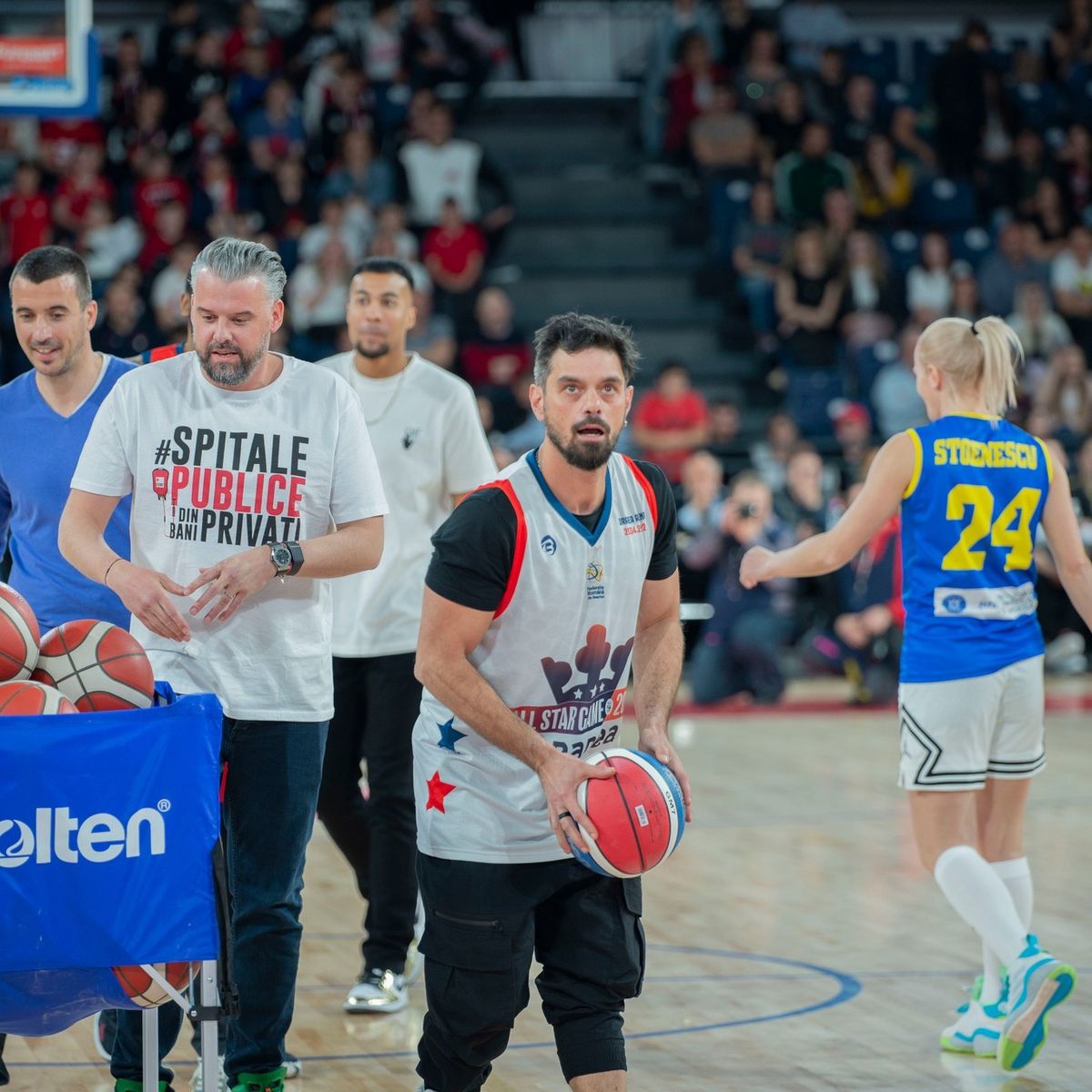 Sala de 30 de milioane de euro, inaugurată cu un eveniment în stil american » Imagini spectaculoase