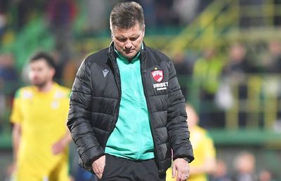 Resemnat cu barajul, Uhrin își avertizează jucătorii: „Avem o lună la dispoziție să ne pregătim. Trebuie să alergăm mai mult”