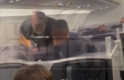 Mike Tyson și-a ieșit din minți în avion » A bătut un pasager! De ce la ce pornit totul