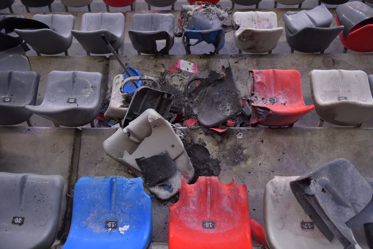 Dezastru pe Ghencea! Cum arată stadionul, la 3 zile după CSA Steaua - Dinamo 2-0: scaune topite și rupte