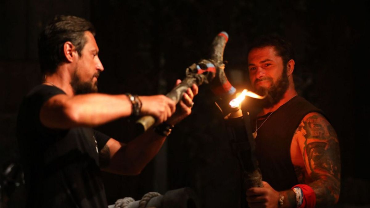 Campion MMA, înjurături la TV, înainte să fie dat afară din emisiunea difuzată în prime-time: „Cum p**a mea îți permiți să mă faci orfan?”