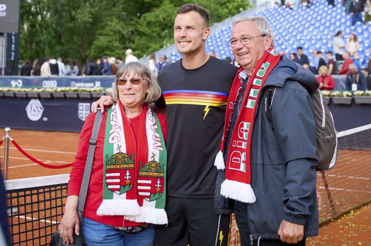 Marton Fucsovics este noul campion la Țiriac Open! » „Am fost puternic și chiar mi-am dorit să câștig acest turneu” + „Trofeul e frumos, va sta în mijlocul livingului meu”