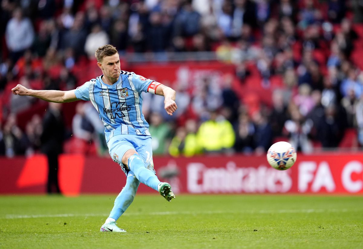 ULUITOR! Manchester United avea 3-0 pe Wembley cu echipa de liga a doua, în minutul 70: incredibil ce a urmat în semifinala Cupei Angliei