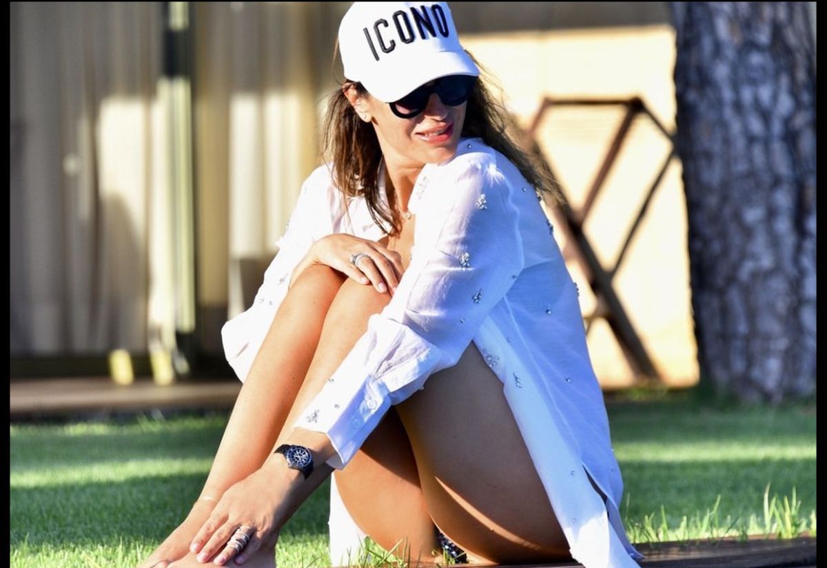 Șefa de Federație care întoarce toate privirile și-a stabilit noua destinație de vacanță: „Are un vibe foarte bun!”