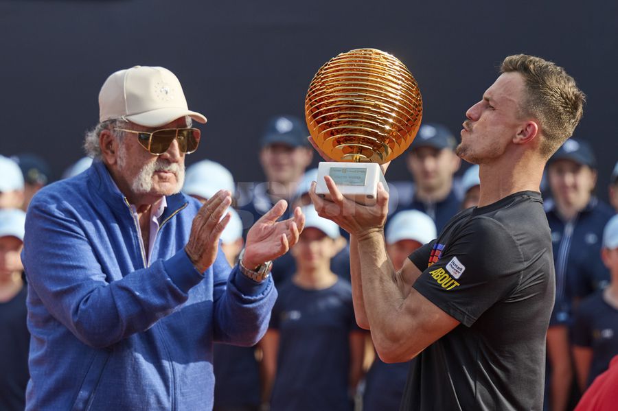 Marton Fucsovics, campionul en titre, a debutat cu o victorie la Țiriac Open: „Trofeul îl țin în sufragerie. Îl văd în fiecare zi când sunt acasă”