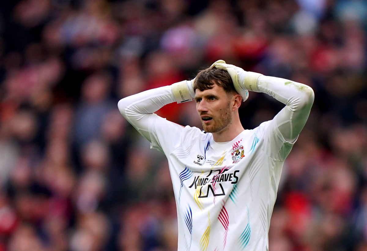 ULUITOR! Manchester United avea 3-0 pe Wembley cu echipa de liga a doua, în minutul 70: incredibil ce a urmat în semifinala Cupei Angliei