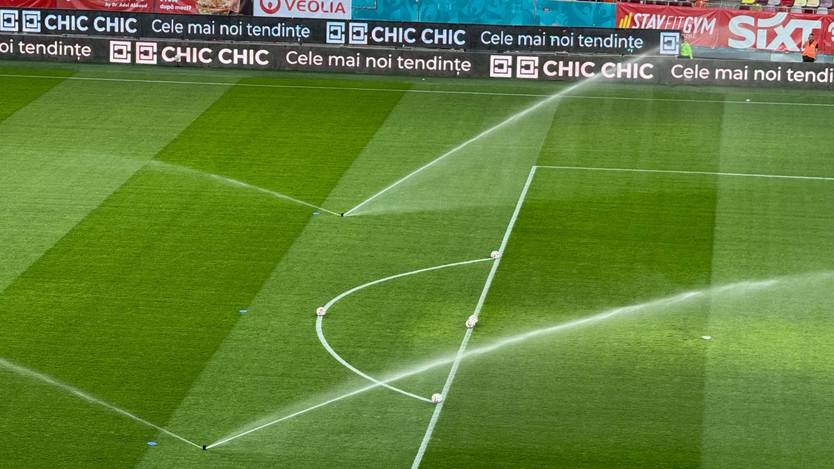 Dinamo - Universitatea Craiova, imagini de la încălzire