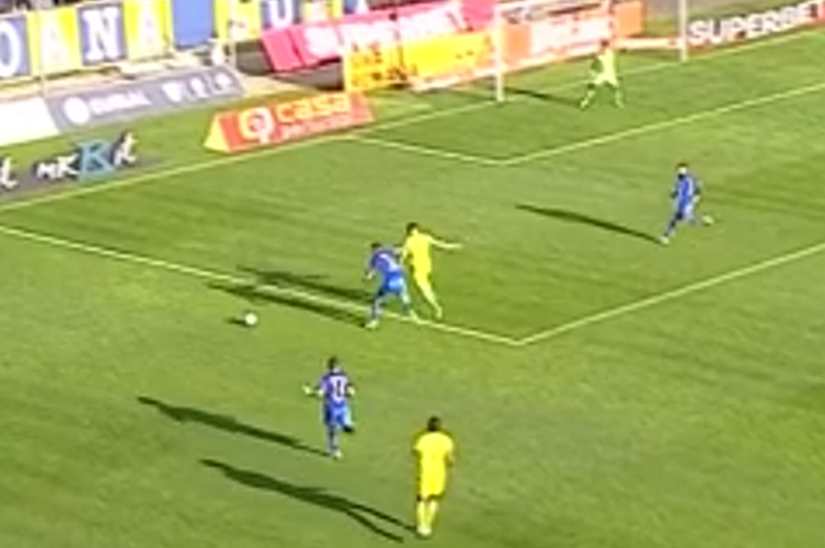 Petrolul o demolează pe Gloria Buzău » Elevii lui Ilie Stan sunt cu un pas în Liga a 2-a