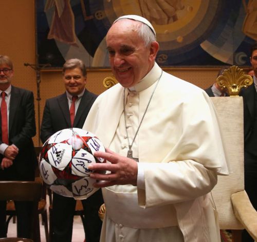 A murit Papa Francisc