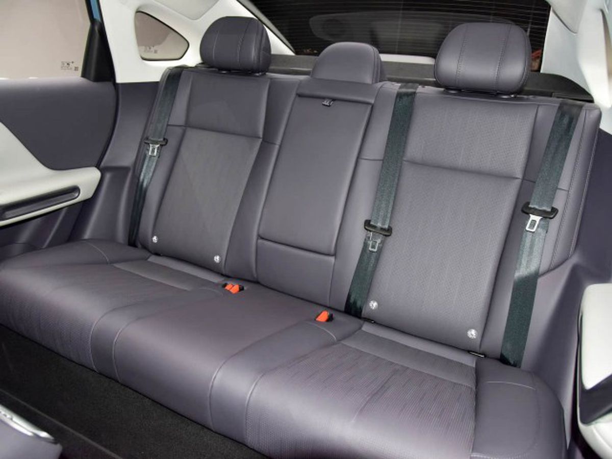 Cum arată modelul B01, primul sedan electric din catalogul Leapmotor