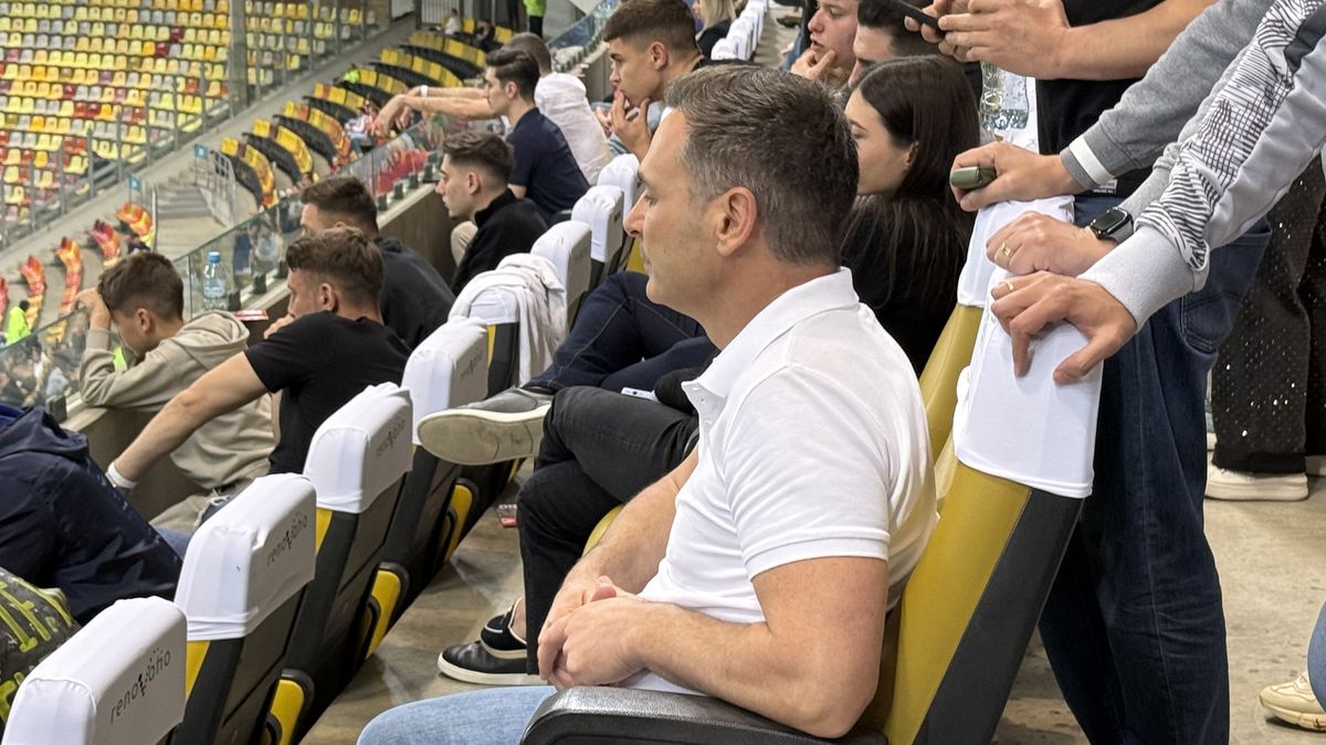 Personalități importante, prezente pe Arena Națională la Dinamo - Universitatea Craiova