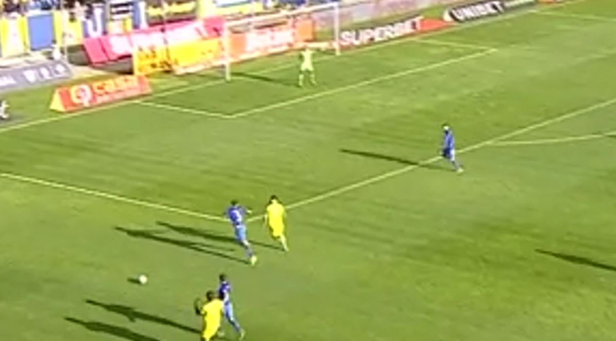 Gicu Grozav, gol „imposibil” în Petrolul Ploiești - Gloria Buzău // 21.04.2025