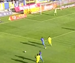 Gol ireal în Superligă » Gicu Grozav a înscris dintr-un unghi imposibil, după greșeli în lanț în defensiva adversă