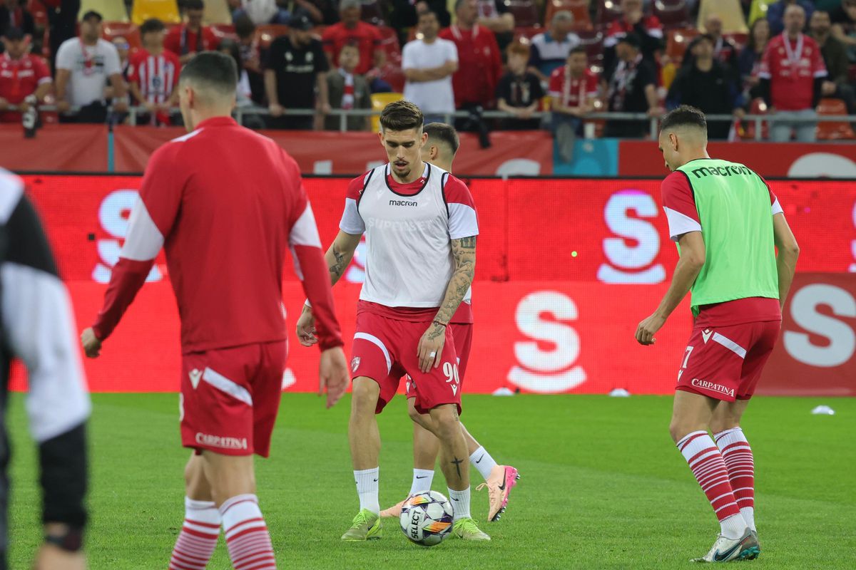 Dinamo - Universitatea Craiova, imagini de la încălzire