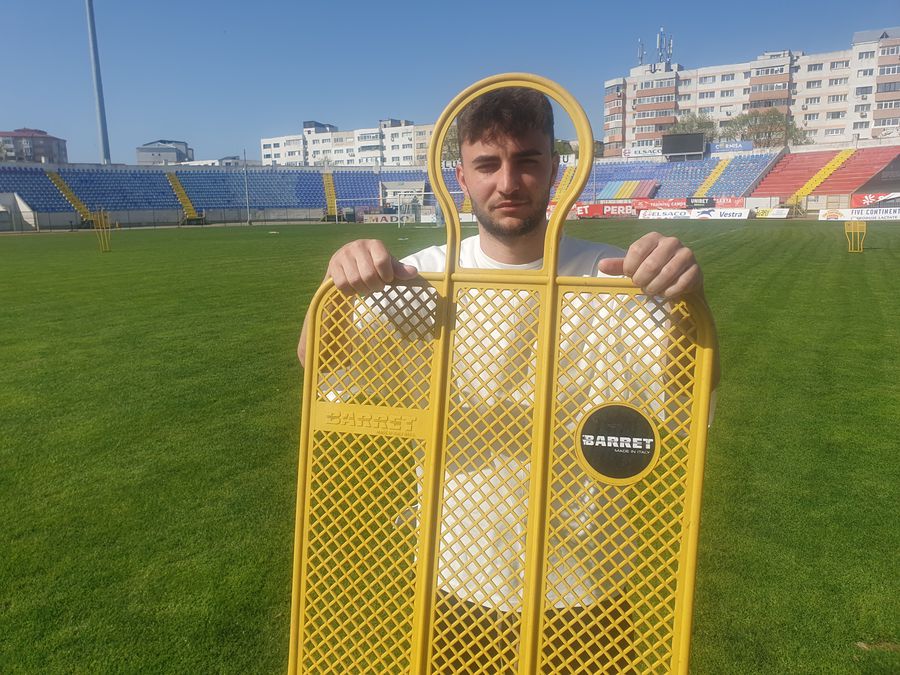 Zoran Mitrov, un pericol la loviturile libere. Foto: Justin Gafiuc (GSP/Botoșani) E revelația anului în Liga 1 și a îngenuncheat FCSB: „Crețu e cel mai diabolic jucător din campionat” + Atac la Petrolul: „Meritam mai multe șanse!”