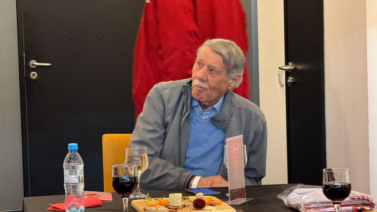 Ion Pîrcălab, printre invitații de marcă din loja legendelor dinamoviste