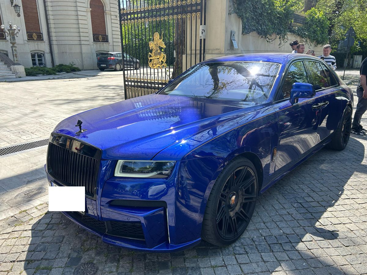 Rolls-Royce Ghost Black Badge 2021 - mașina lui Gigi Becali
