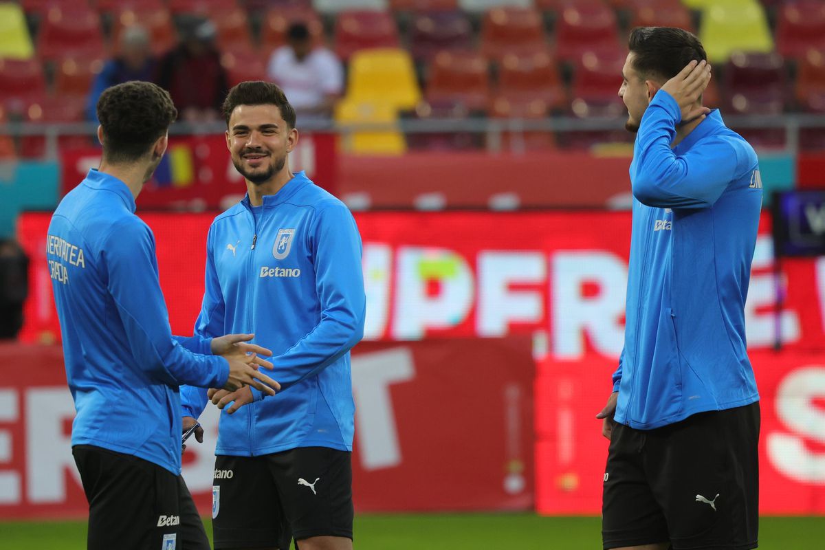 Dinamo - Universitatea Craiova, imagini de la încălzire