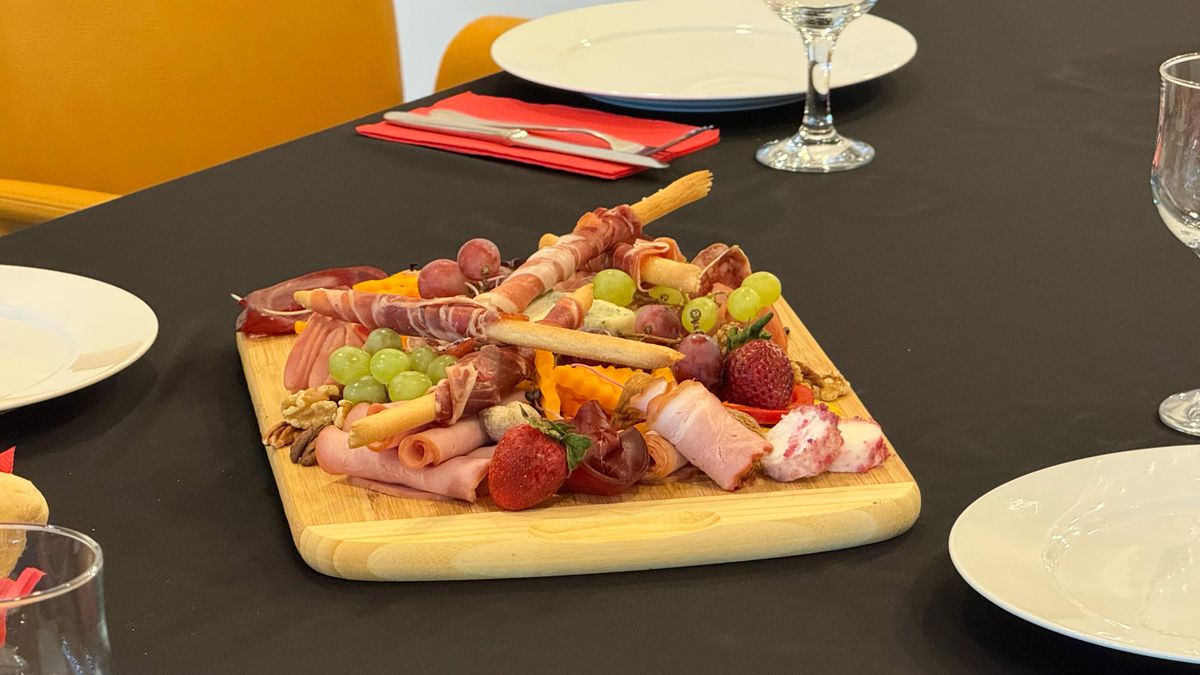 Dinamo - Universitatea Craiova, 21.04.2025 // Cum arată meniul la VIP