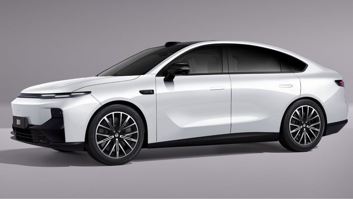 Cum arată modelul B01, primul sedan electric din catalogul Leapmotor