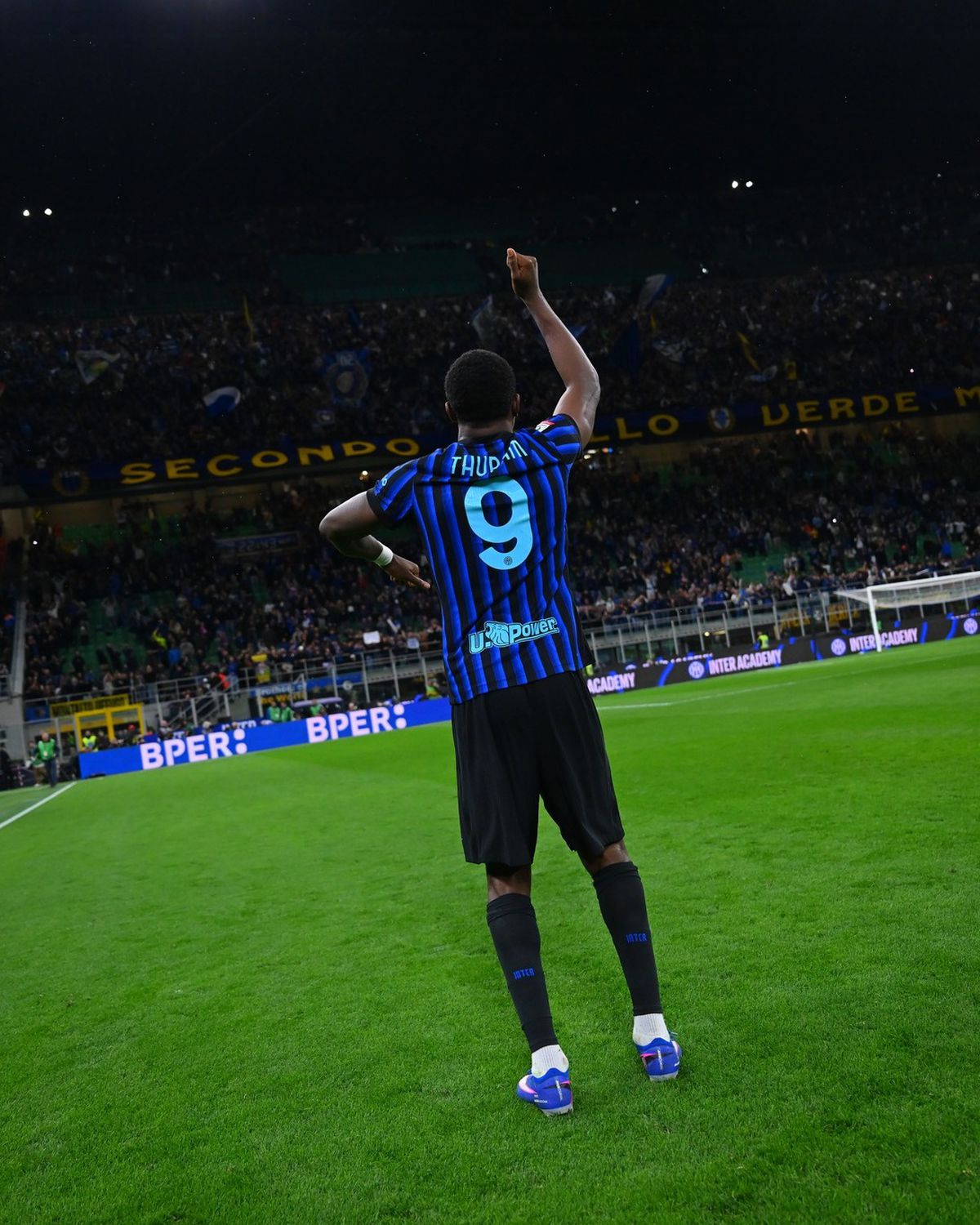 Italienii de la Gazzetta dello Sport au văzut ce a făcut Chivu în minutul 60 și prevăd ceva măreț: „Totul e posibil acum”