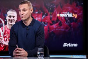Nemanja Vidic a jucat accidentat în meciul carierei sale: „Sir Alex Ferguson mi-a spus că mă bagă oricum”