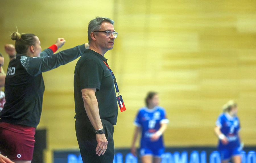 Au rămas fără antrenor! Despărțire anunțată astăzi în Giulești