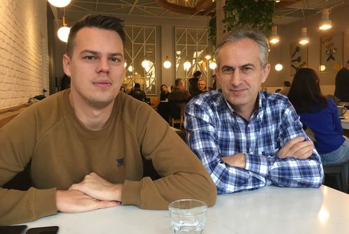 Daniel Kotecz (dreapta), candidat la alegerile FRH // FOTO Facebook