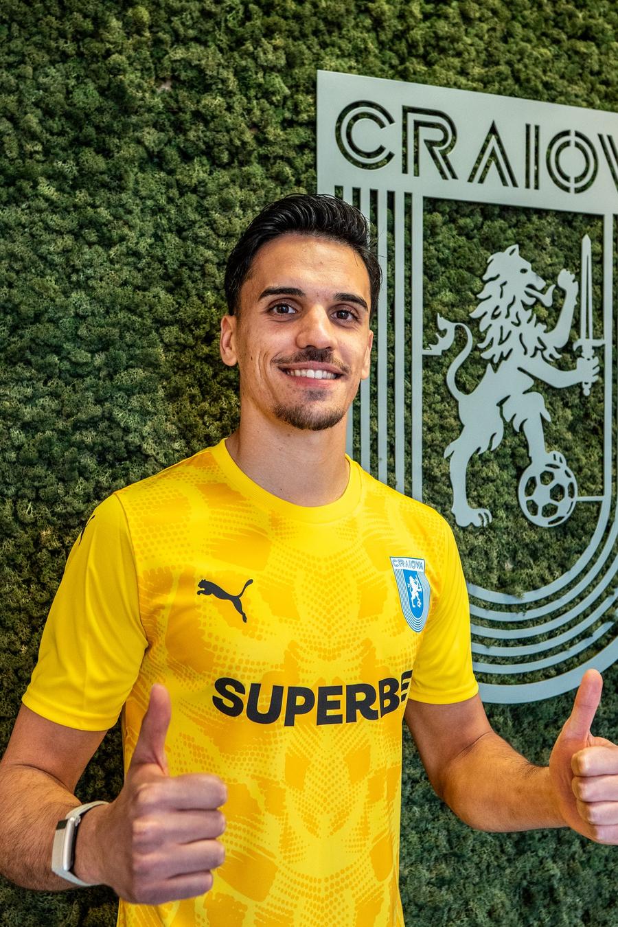 Universitatea Craiova și-a prezentat transferul făcut de urgență