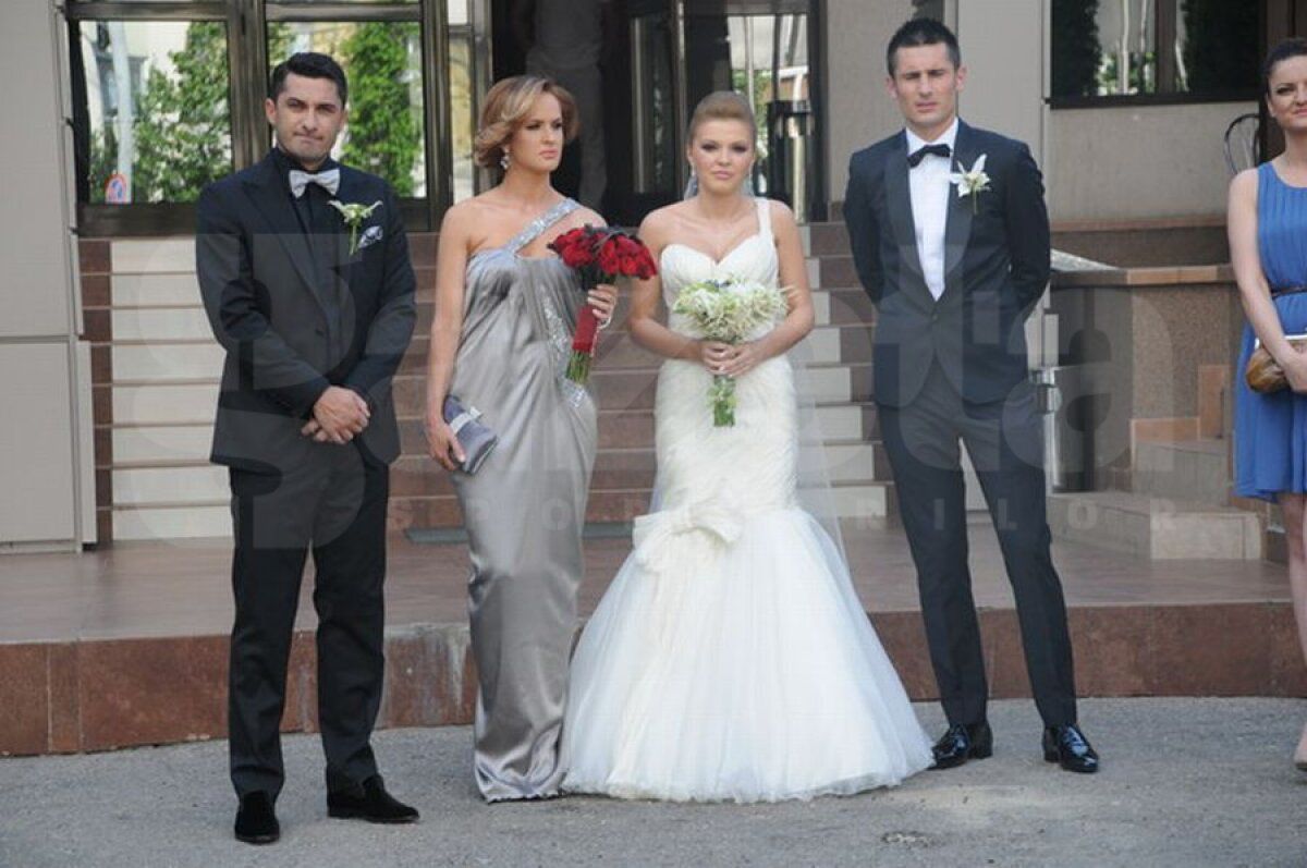 Aproape goală, în zăpadă! Postare inedită a Dianei Munteanu: „La cererea voastră” :D