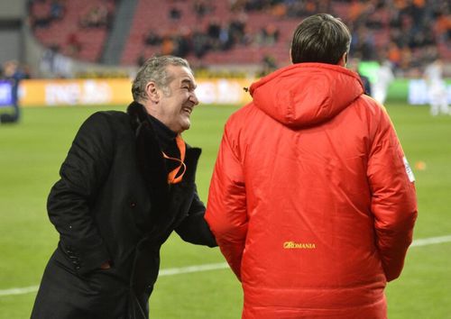 După ce a fost refuzat de Marius Șumudică, Gigi Becali a început negocierile cu Nicolae Dică, pe care l-a chemat înapoi pe banca roș-albaștrilor. Patronul celor de la FCSB are și o „listă neagră” de antrenori.