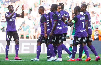 Toulouse - Grenoble: Meci tare în lupta pentru promovarea în Ligue 1! Trei PONTURI cu cote bune pentru meciul zilei în Franța